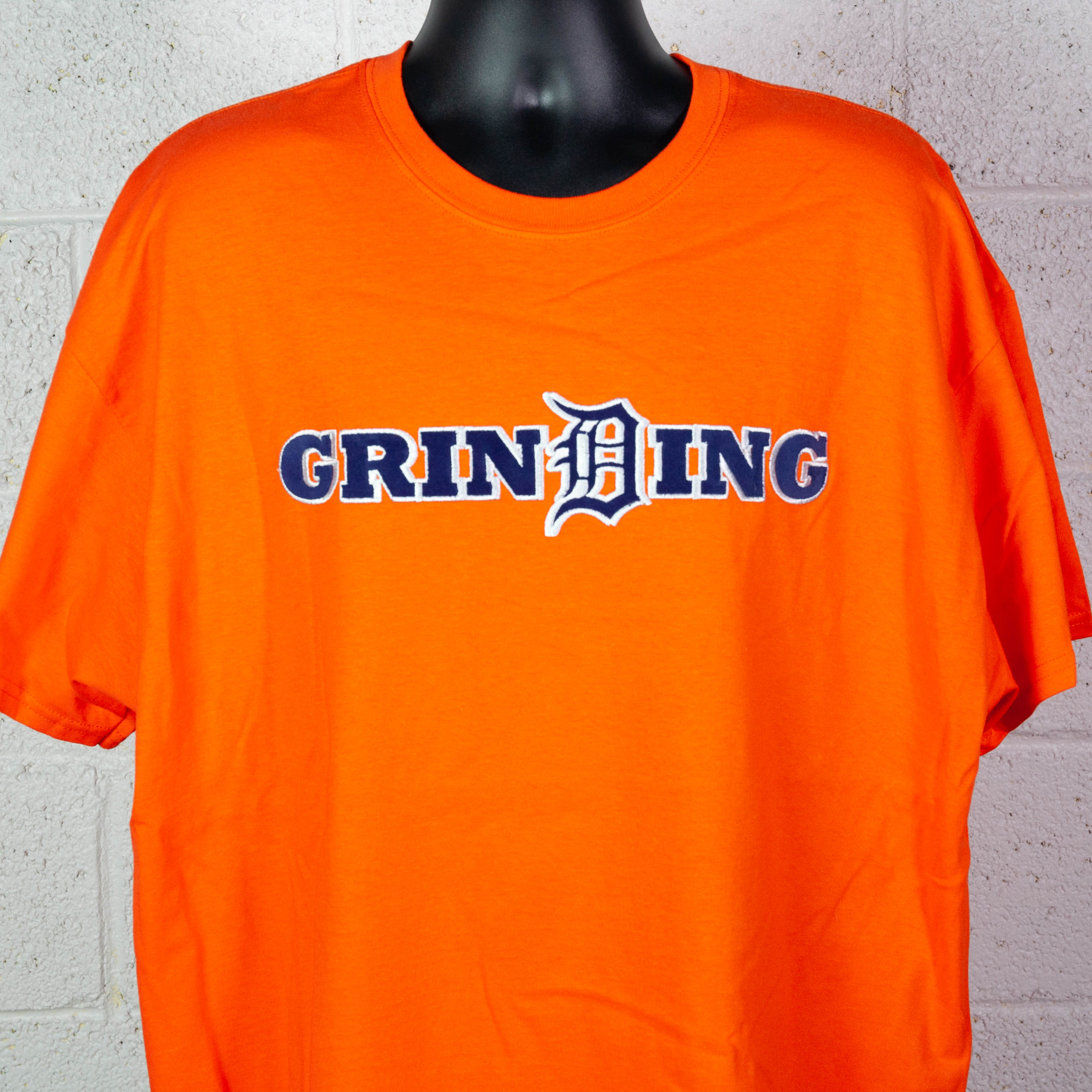 Grinding Tee